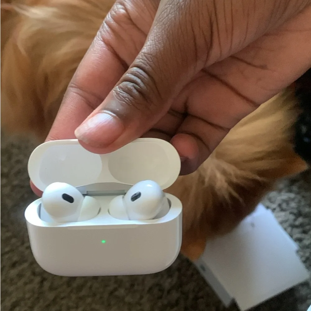 Apple White AirPods Pro Wireless Headset